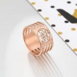bague design arbre de vie en or rose