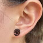boucles d'oreilles clou arbre de vie élégantes